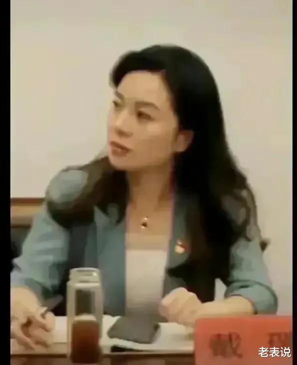 美女戴璐副局长婚房为什么有她不知道的针孔摄像头?原来事出有因
