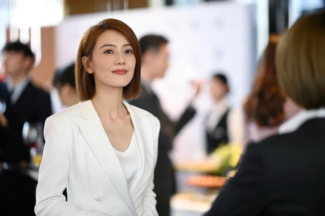 陈珊|国民女神第一次演妈妈网友惨哭了：赚钱养家的女人难啊