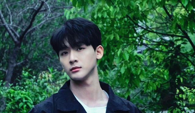 长相思|《长相思》有点奇怪，开机六周，无海报无定妆，鹅厂可能在偏心