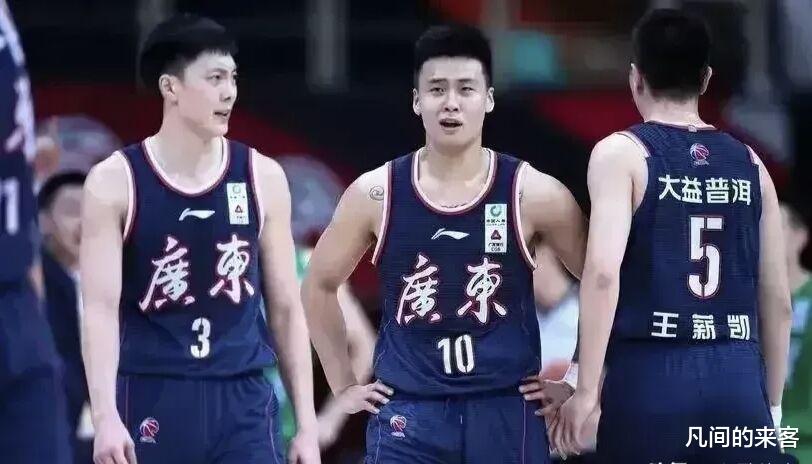 斯图加特队|广东现在捡了一帮别人不要的回来组队都捡了11个冠军回来！人家都恨死广东宏远了