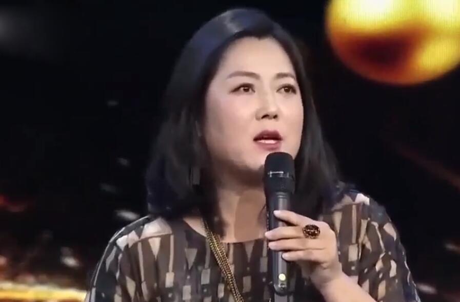 袁泉|年轻时惊为天人,老了却成了“胖大婶”,这7位身材走样的女明星真是太可惜了