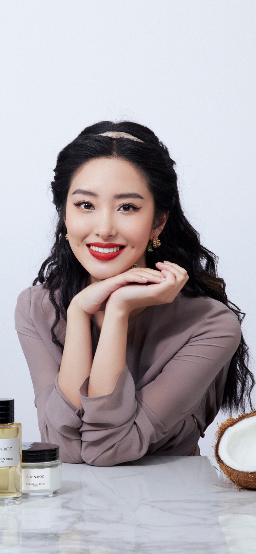 刘亦菲|被称小刘亦菲，27岁嫁大30岁富豪，今30岁容颜苍老，毫无女神形象