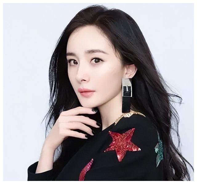 大S|3天7个瓜，婚内出轨，闺蜜插刀，拖欠工资，再曝恋情，娱圈太热闹