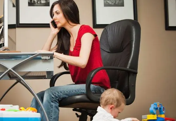 |职场妈妈也很难,照顾孩子同时也要爱惜自己