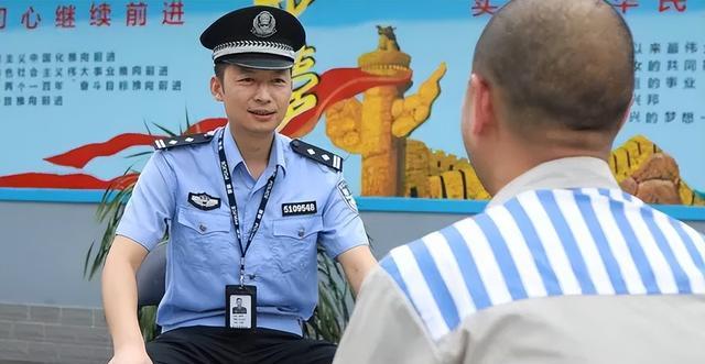 应届生|又一铁饭碗在4月公开招聘，五险二金福利好，应届生却直言被劝退