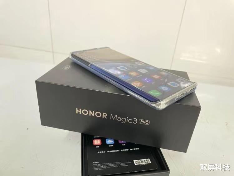 从5999跌至3099,超曲屏+三主摄+IP68防水,超越华为Mate40Pro?