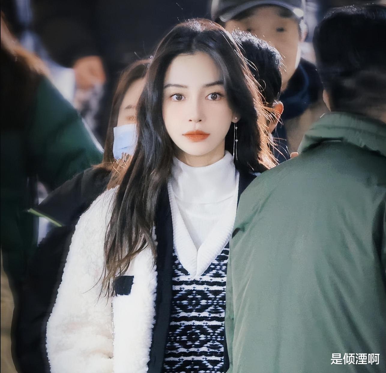 Angelababy|任嘉伦新剧《暮色心约》已过审!一人饰演四角,杨颖路透照好美!