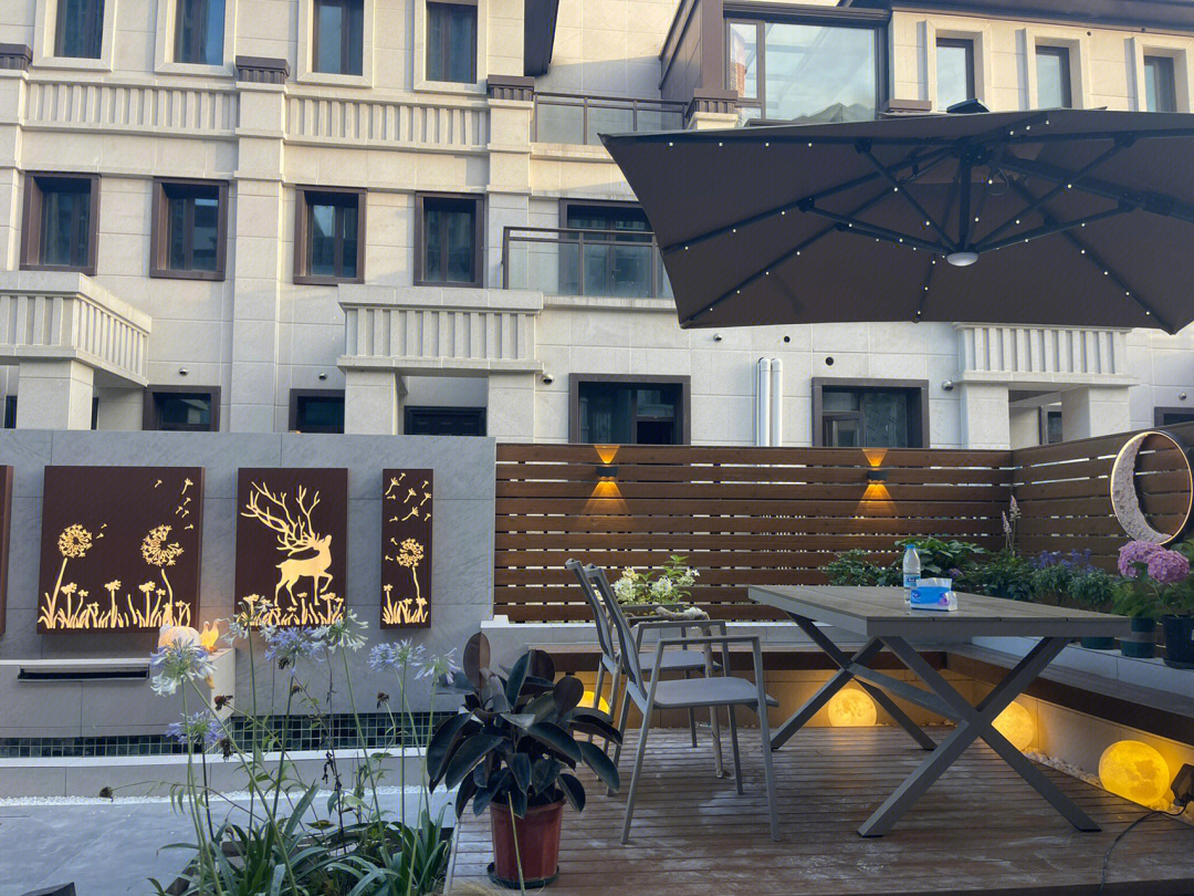 花6万块，打造40㎡一楼小院，鱼池 悬浮卡座 休闲平台一个都不少