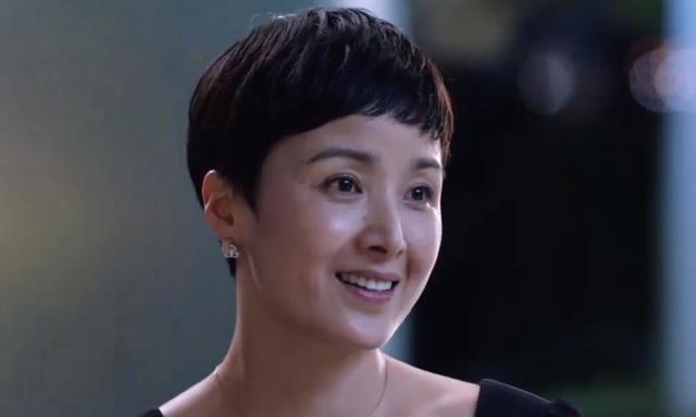 发型 6位拍戏不换发型的女演员，戏里戏外同款造型，万年不变让人串剧