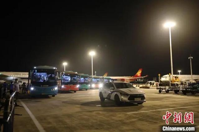 离岛|海南外地游客超17万人,如何离岛?