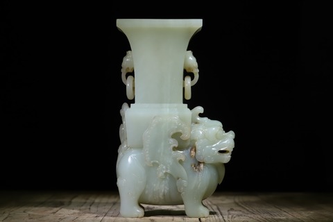 翡翠|舊藏和田玉籽料“麒麟双环樽”