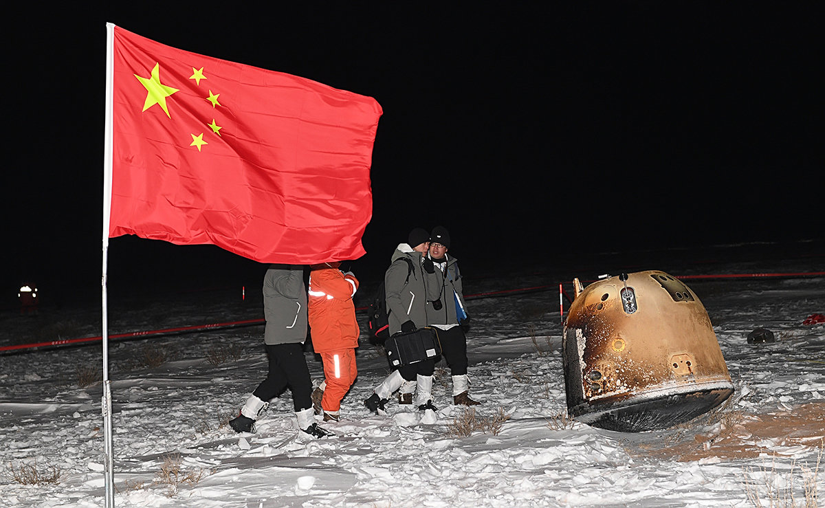 嫦娥五号月壤:发现氦-3,每吨200亿元!NASA局长:分享月球样品