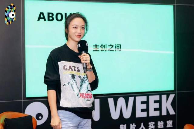 汤唯|女神汤唯回国后首露面!打扮简单似女大学生,43岁皮肤细嫩无细纹