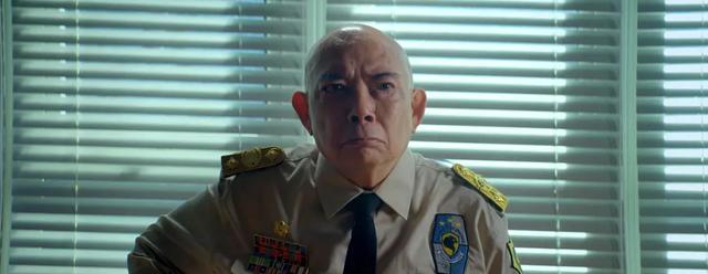 曹云金|靠性感女星博眼球，东拼西凑各种笑料，这部网大，再次刷新了底线