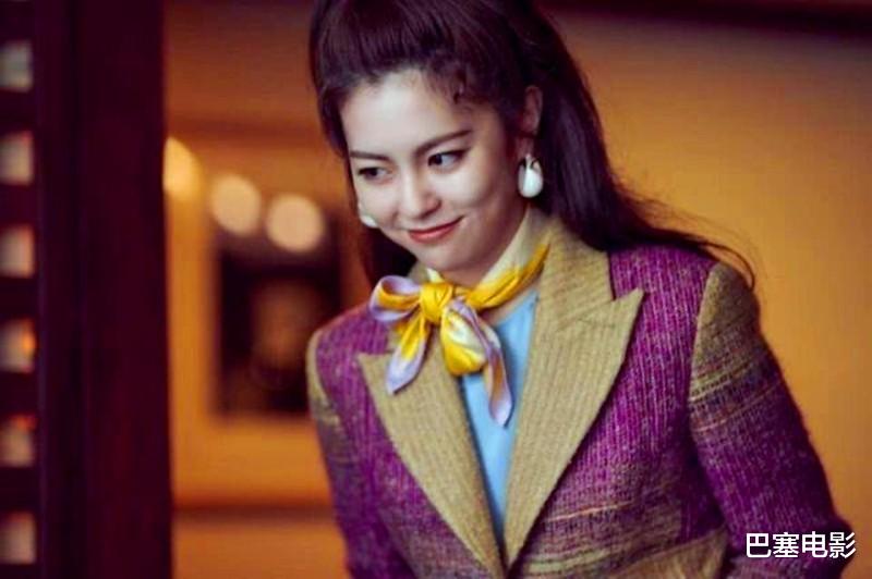 与君初相识·恰似故人归|同母不同命,都在娱乐圈里混,差别咋这么大?