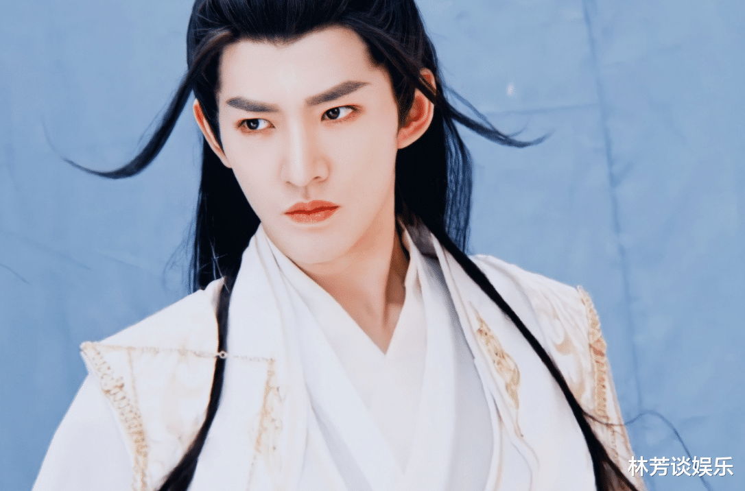 邓为|《长月烬明》未播，白鹿老板“作妖”，点评邓为大牌，网友：无语