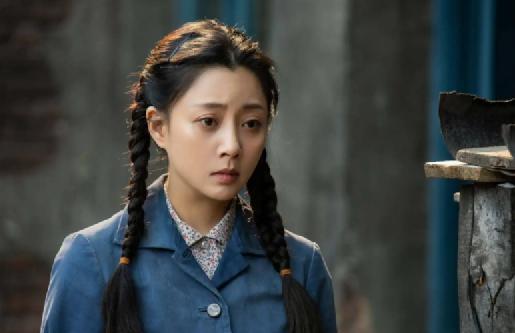 马丽|金鹰奖结束后，马丽被说不如萨日娜，雷佳音的黑脸惹人吐槽