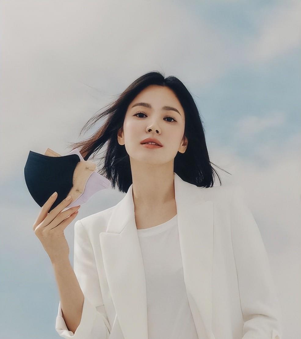 短发 2022春夏6个韩女星短发推荐范本！金世正、宋慧乔鲍伯短发更女神