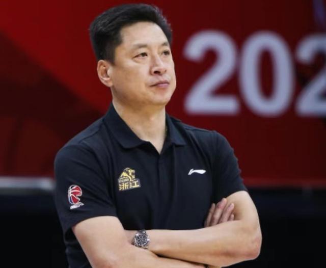 教练|盘点CBA联赛历史10位总冠军教练，今年会产生新的总冠军教练吗？