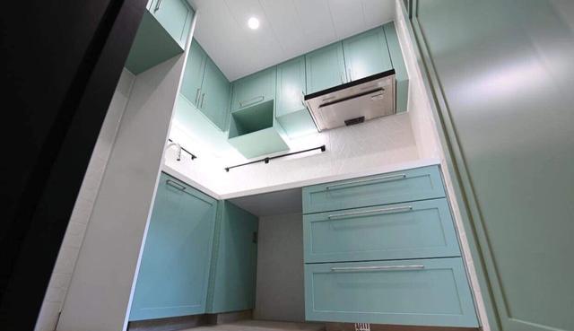 33岁香港小伙,花47万“穷装”翻新48“老破小”,网友:真的服