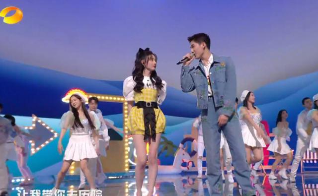 护肤 芒果跨年暴露明星真容:杨紫宋茜苹果肌抢镜,王源王一博脸圆发福