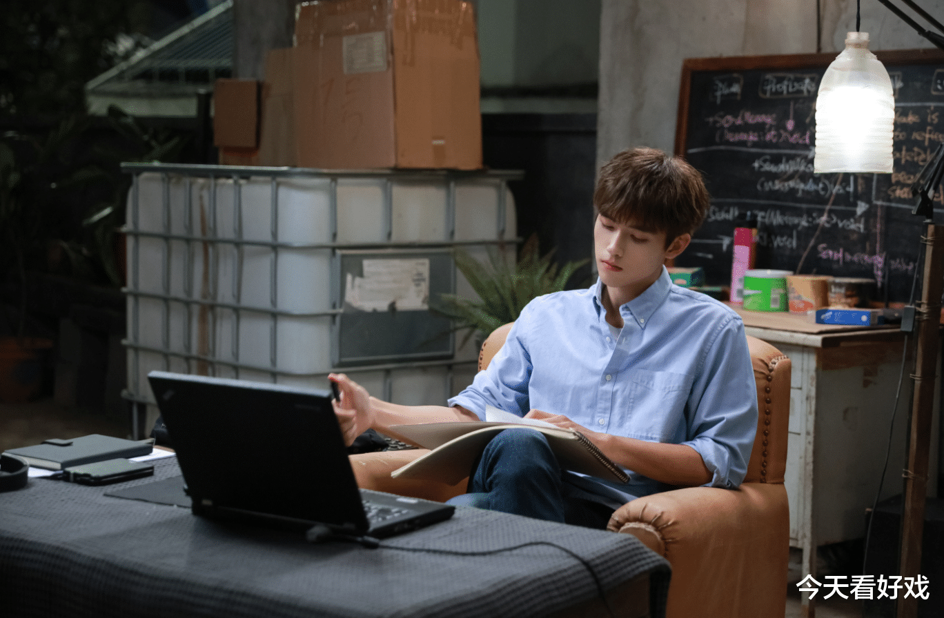 陈飞宇|点燃你，温暖我：可以开倍速看，但是不能细想