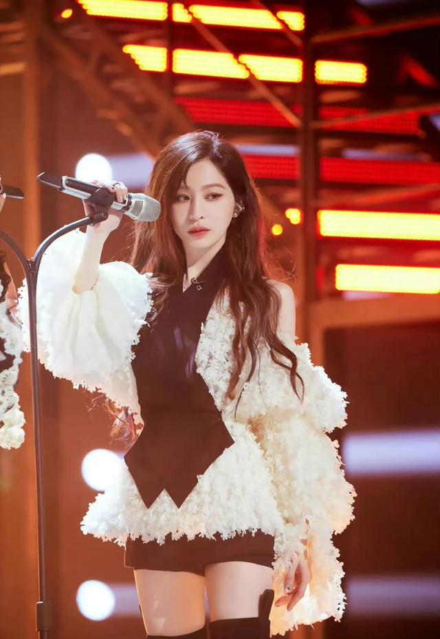 明星|捞着内地的钱,念着美国的爹,这些台独明星也太嚣张了点吧