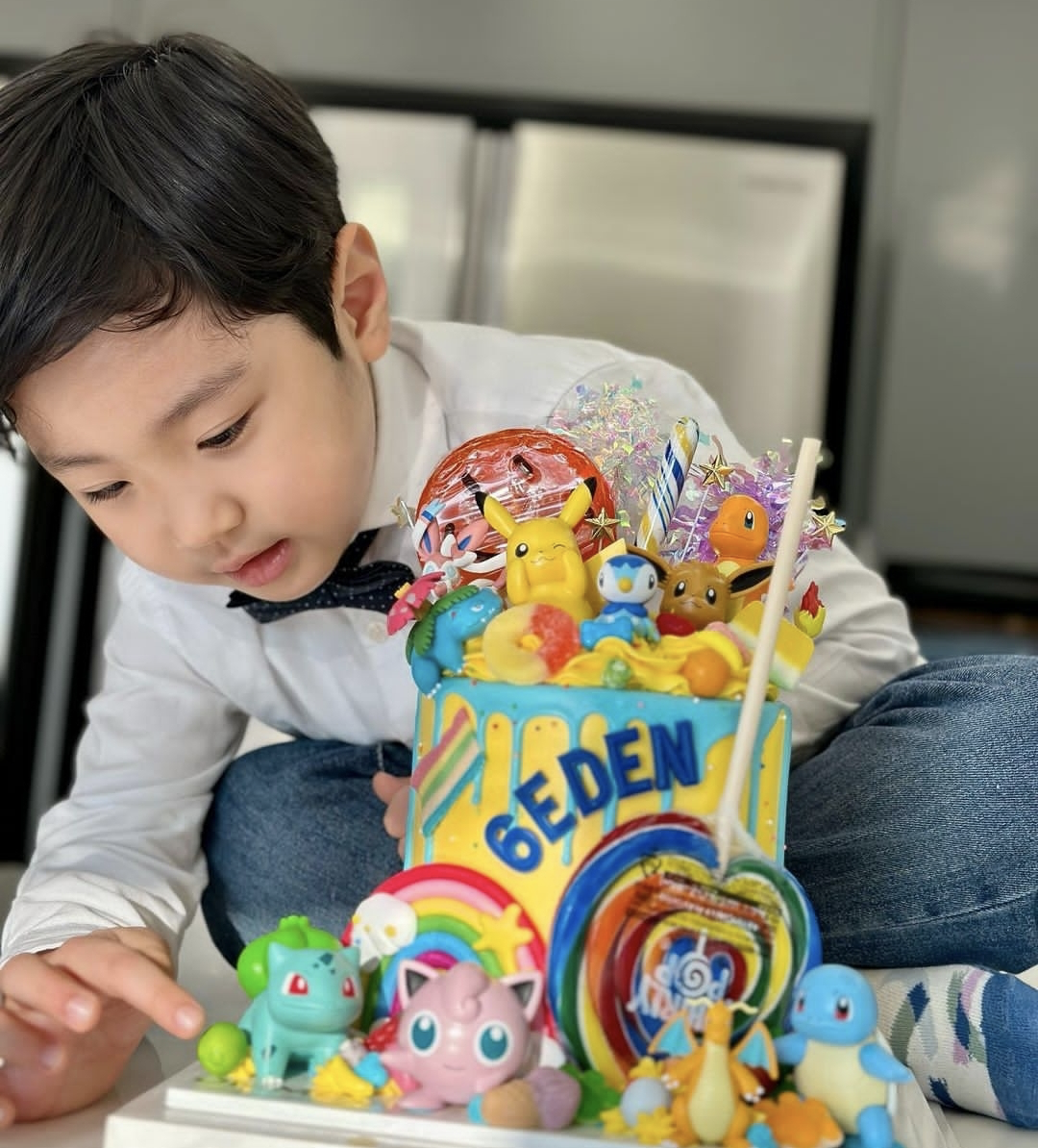 蔡琳|蔡琳为儿子庆生，高梓淇遥送祝福，女方无名指戴戒指疑有新恋情