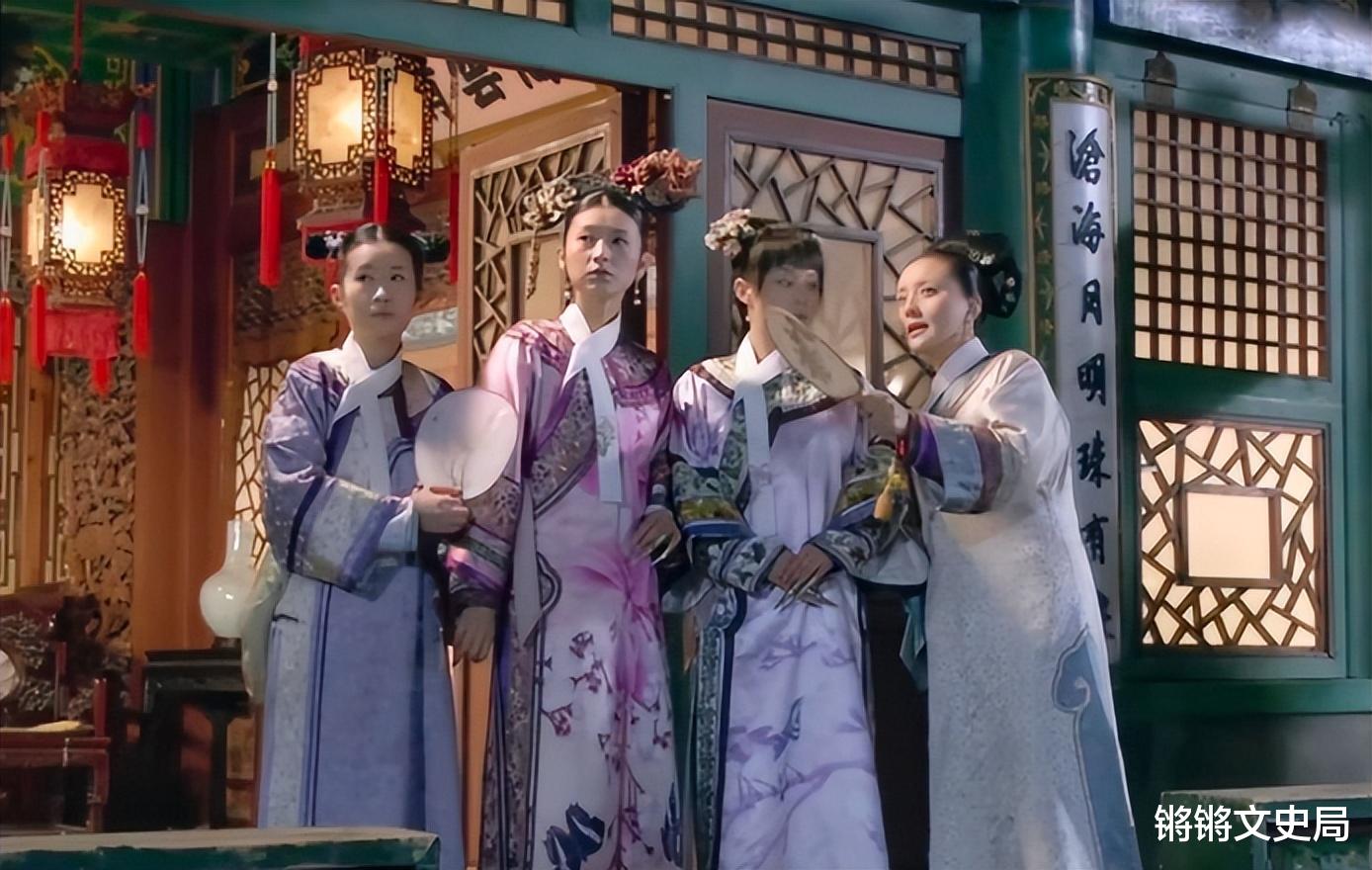 姐姐|甄嬛传：眉庄分娩时，谁注意到甄嬛那令人不寒而栗的表情了？