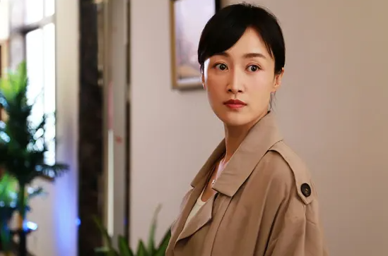 赵子琪|一张吸引已婚人士的脸有多苦恼?赵子琪最后还是成功上位了