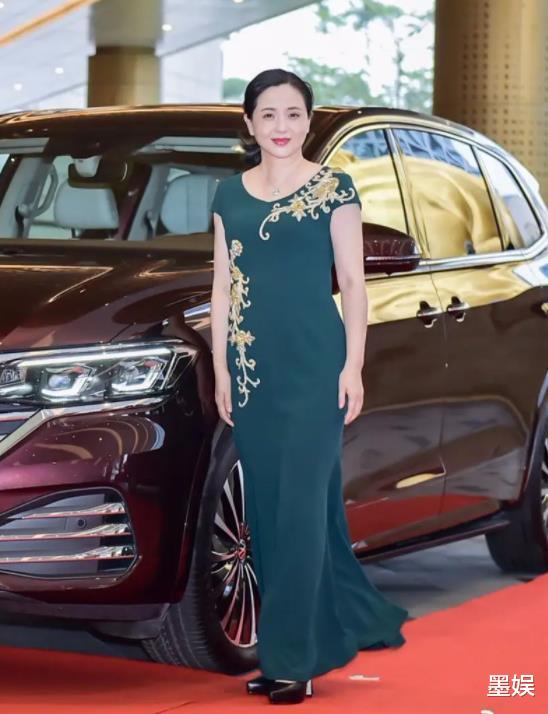 滤镜|陶慧敏的皱纹、吴彦姝的鹤发，缓解了多少女人的容貌焦虑