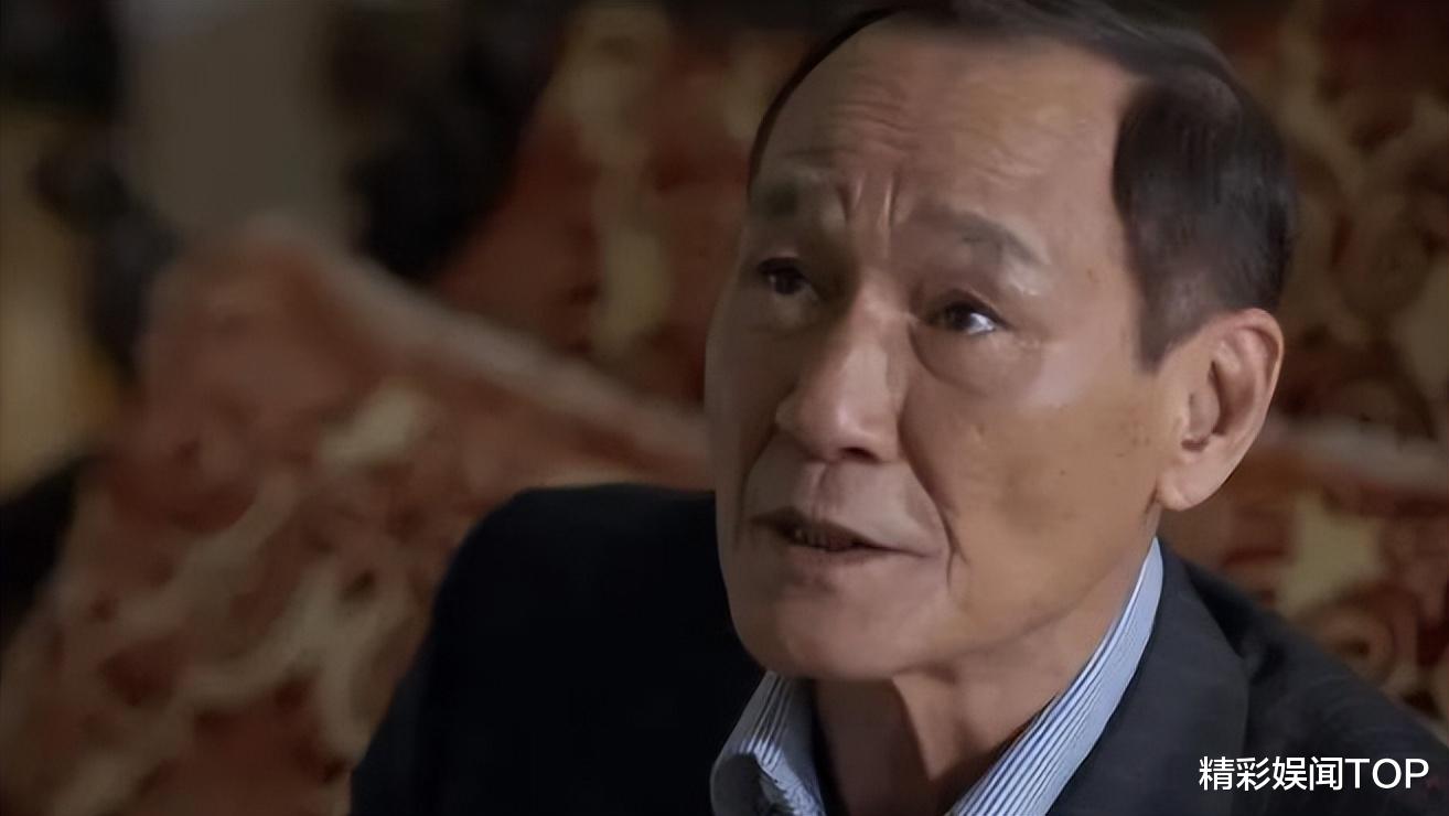 李小龙|1990年，李国豪不愿模仿父亲李小龙，陈惠敏大怒，上去就是一巴掌