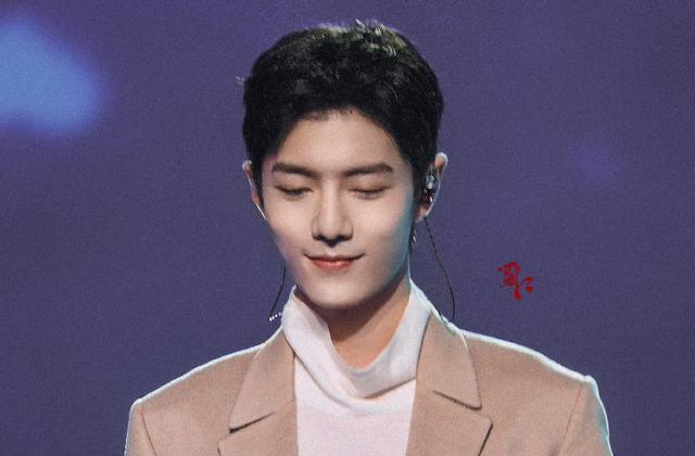 街拍|2022剧集热度TOP10榜揭晓，肖战作品位居榜二，峰值破9000