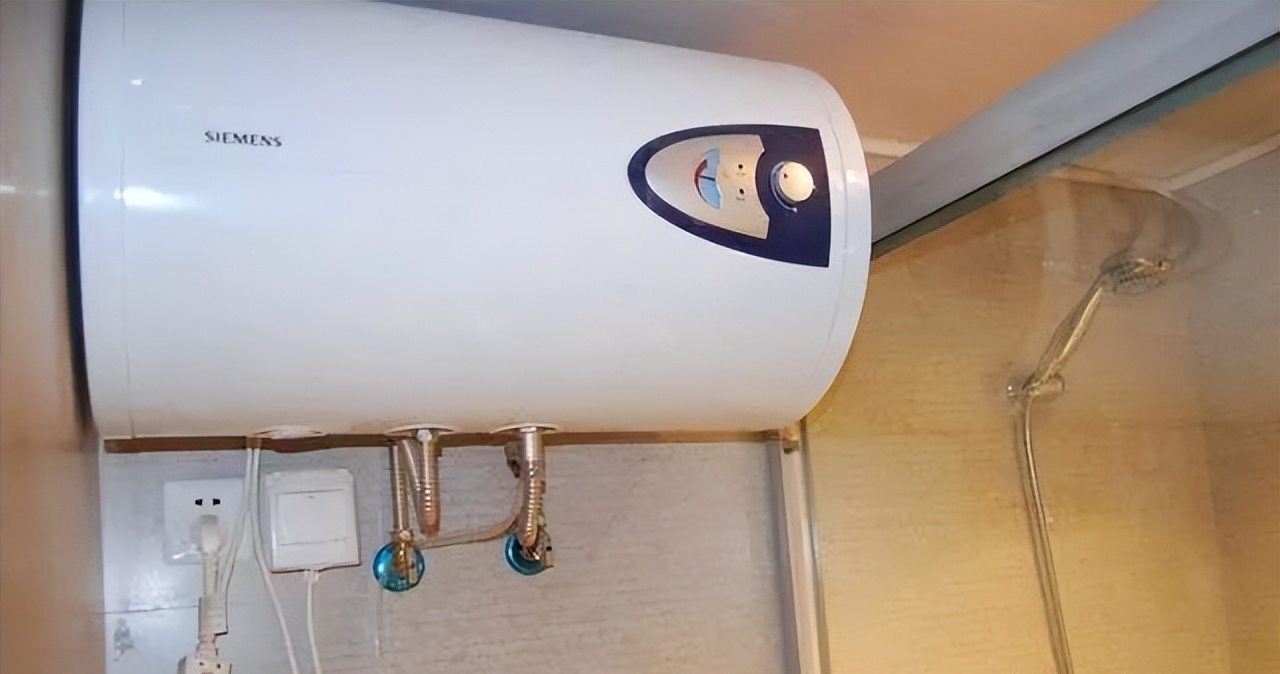 电热水器到底应该怎么选？资深老师傅教你看这几点，简直太实用了