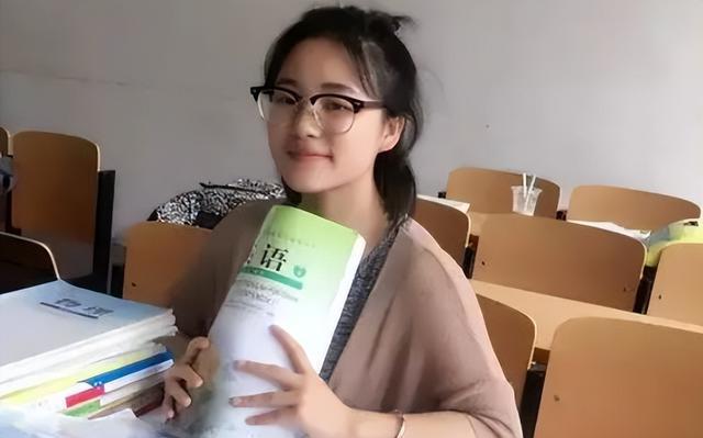 大学|大学教授工资单流出，公积金一栏成亮点，毕业生：比我工资高