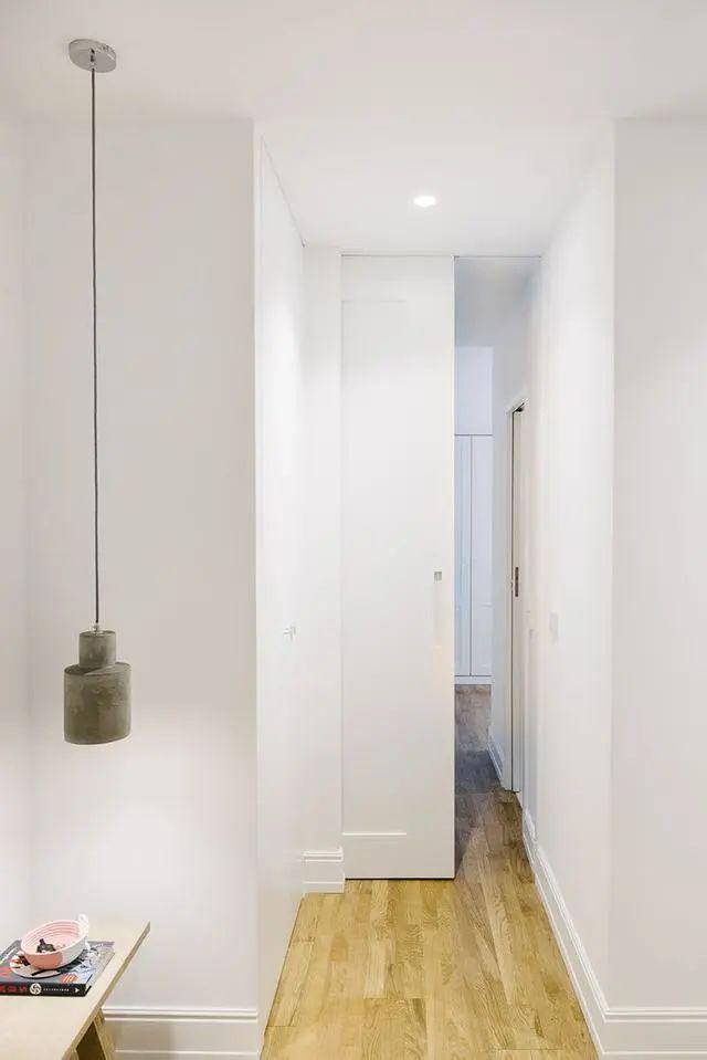 拆迁分了2套房,成暴发户住150㎡大平层,光刷白墙还能在小区火了