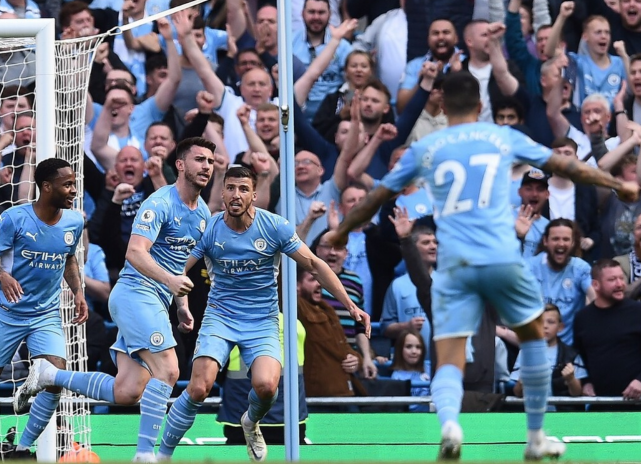 英超|5-0横扫！英超榜首易主！瓜迪奥拉又赢了：4连胜+领先利物浦3分