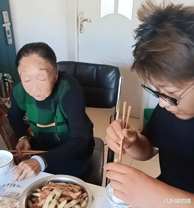 李玉成回应遗产问题:钱在自己手里,留给儿孙为假,网友:有蹊跷