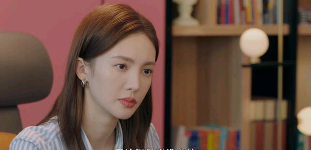 赵江月|甜宠剧再现奇葩剧情，朋友帮忙藏验孕棒，先吃早饭后刷牙，真无语