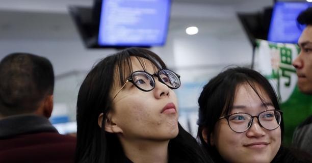 殡葬师|疫情之下,一些“新职业”悄然兴起,可能有些奇怪,但收入很高