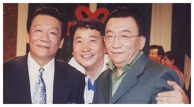 侯瓒|侯瓒:怨恨父亲侯耀文14年,和二伯侯耀华争家产,如今过得怎样了