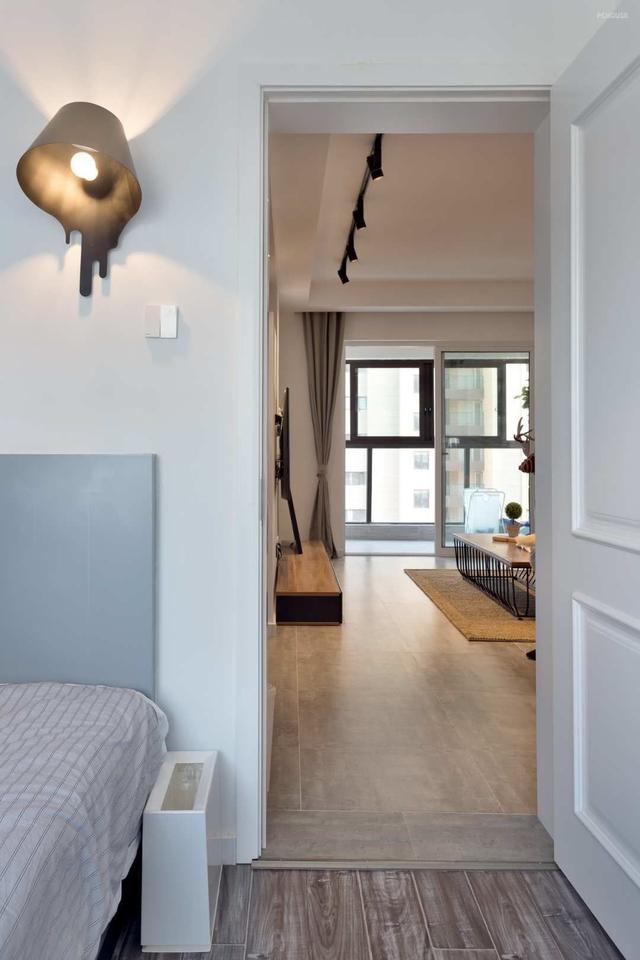 时尚个性的北欧风,搭配独特的线条,打造与众不同的三室之家