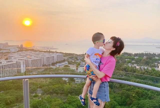 金巧巧|曾经的“内地向太”、总裁夫人金巧巧，现在怎么这么辛酸？