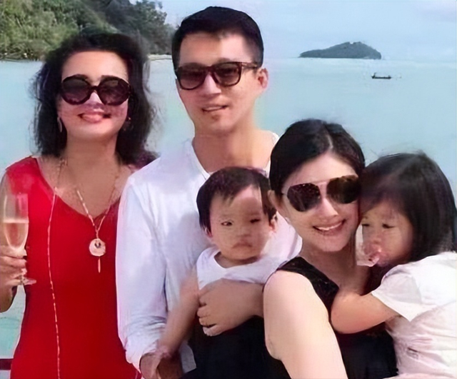 汪小菲|律师发文撑大S无辜遭陷害,前央视主持李小萌直指汪小菲有问题