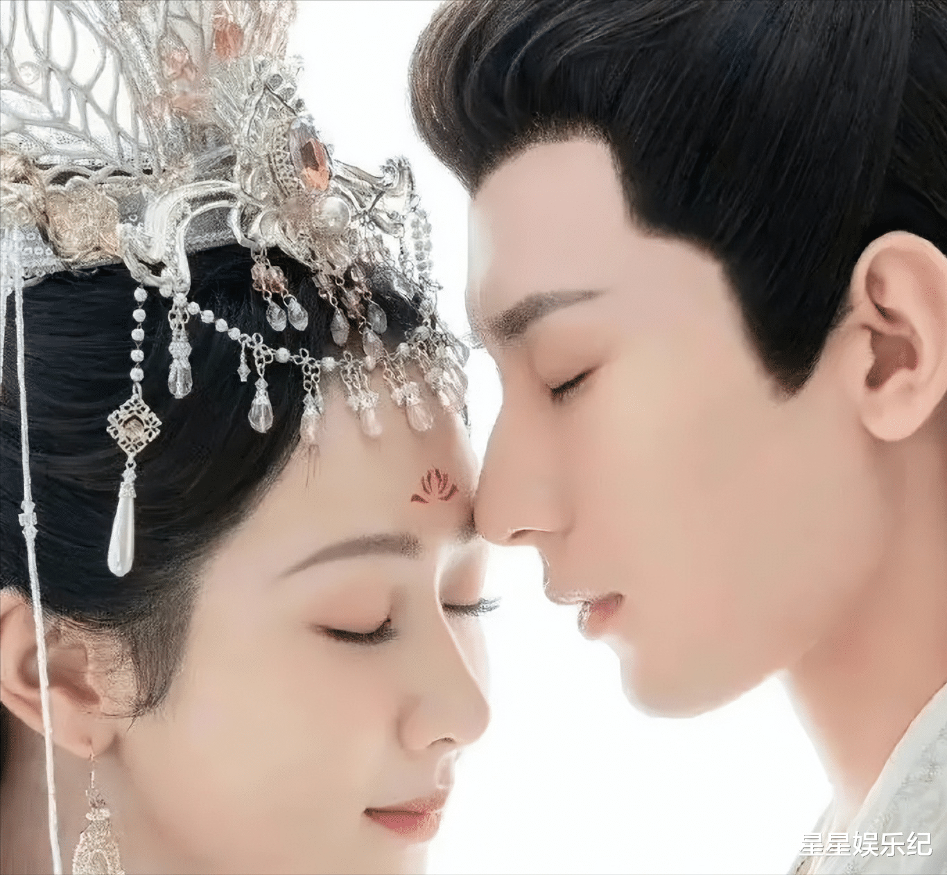 沉香如屑|《沉香如屑》惊喜空降！挑战虐恋天花板，能否超越琉璃和香蜜？