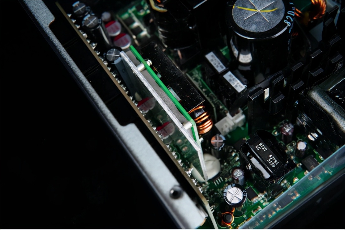 评测|拥有铂金实力的金牌电源,先马黑钻1000W电源拆解评测