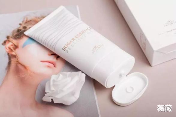 护肤品 因包装丑被“打入冷宫”的护肤品,在日本卖出“天价”,资生堂地位不保