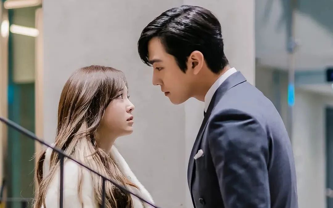 韩剧|又土又甜！“霸道总裁式”偶像剧还是那么上头