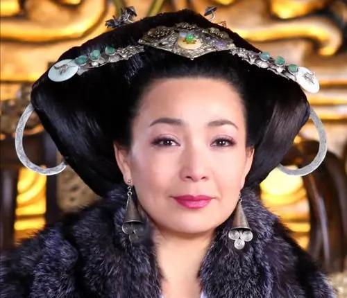 戴春荣|皇后专业户戴春荣：和老师相爱34年无绯闻，如今61岁成人生赢家