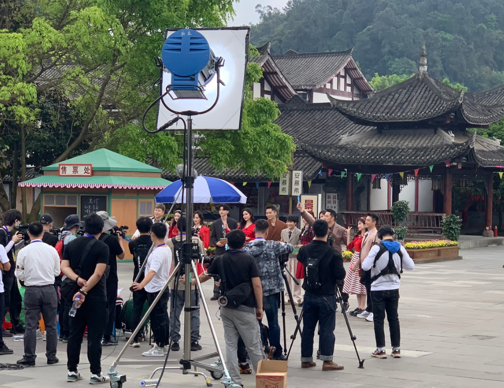 奔跑吧10|《奔跑吧10》乐山开录，首期飞行嘉宾阵容曝光，3位老队员惊喜亮相